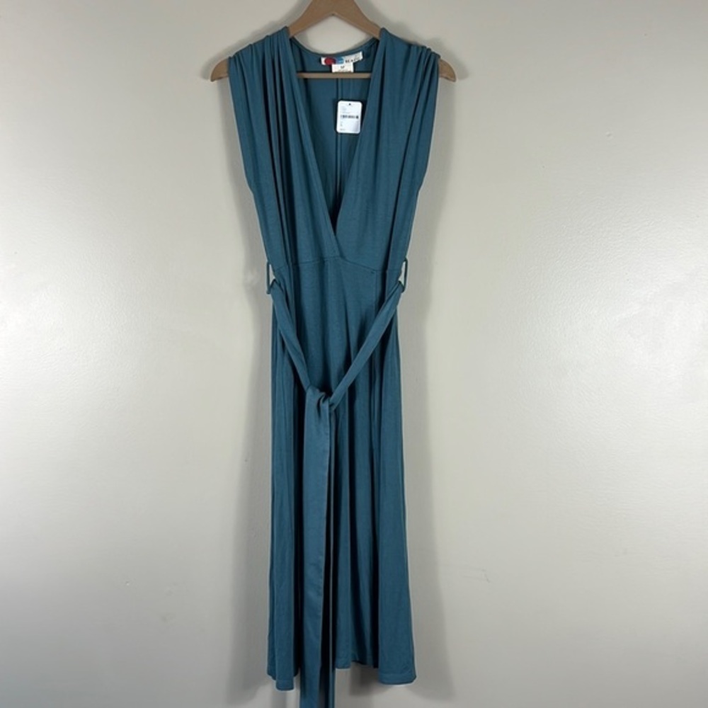 Sleeveless Teal Wrap Maxi Dress with V-Neck